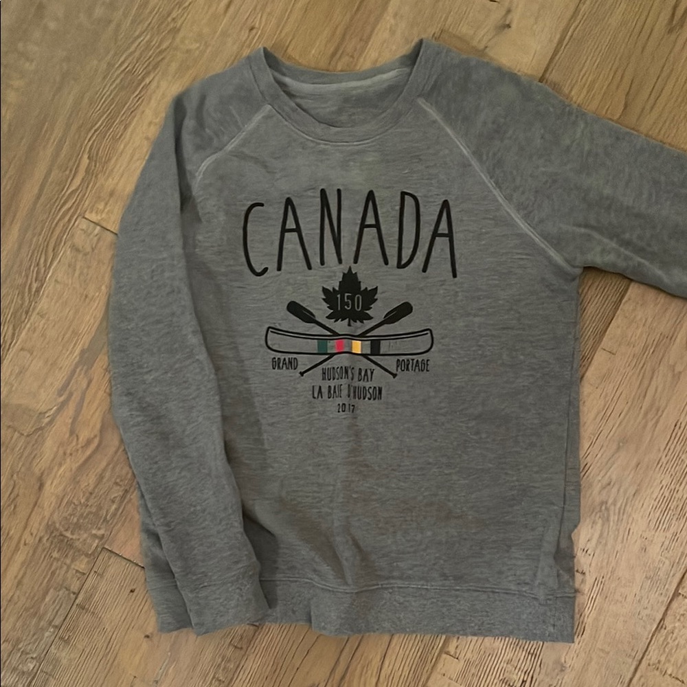Canada 150 crewneck